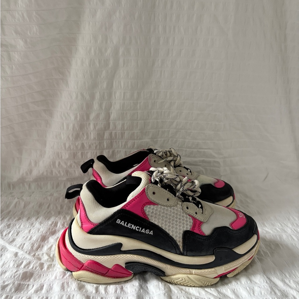 Balenciaga Women's Pink and Black Triple S Sneakers